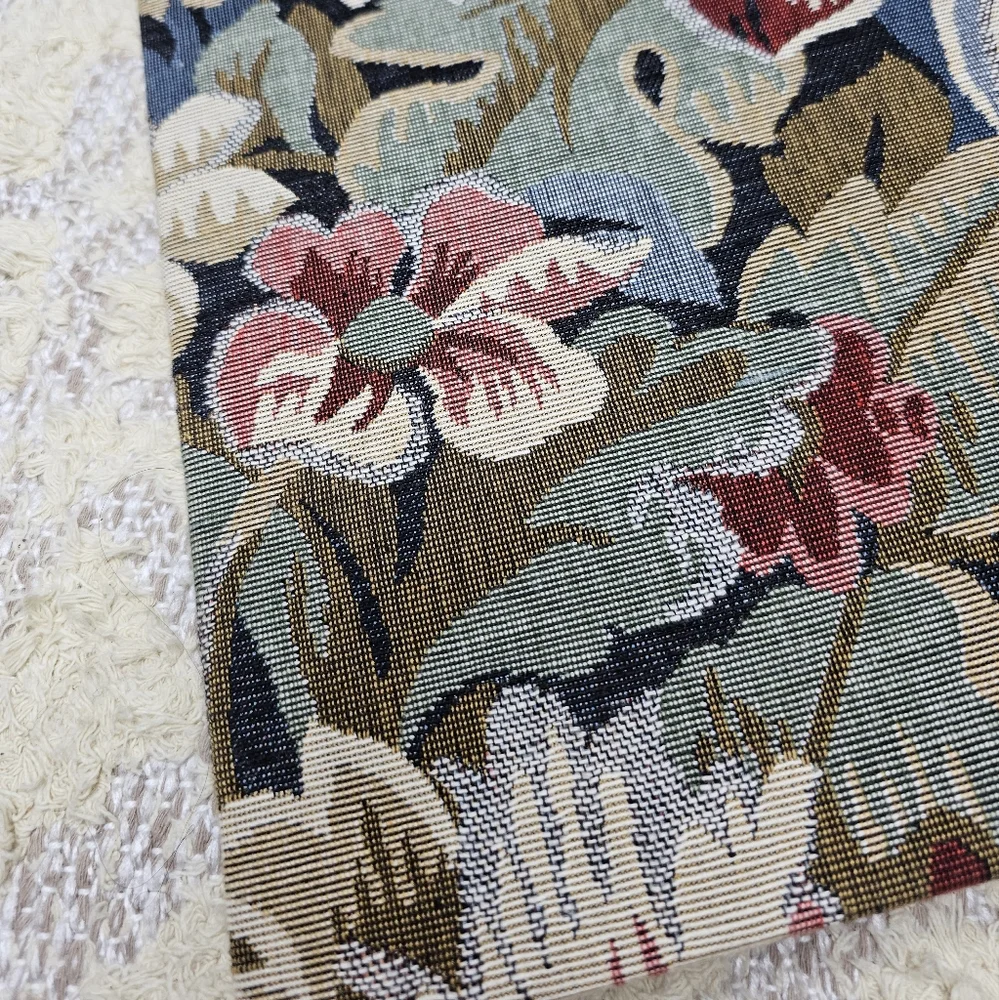 VTG Helene Batoff Interiors Tapestry Binder